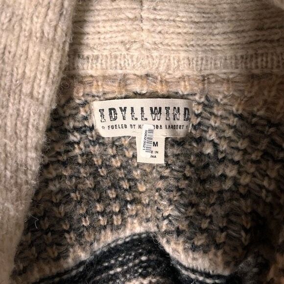 Idyllwind Miranda Lambert Cardigan Sweater Southwest Print Size M - Picture 4 of 4